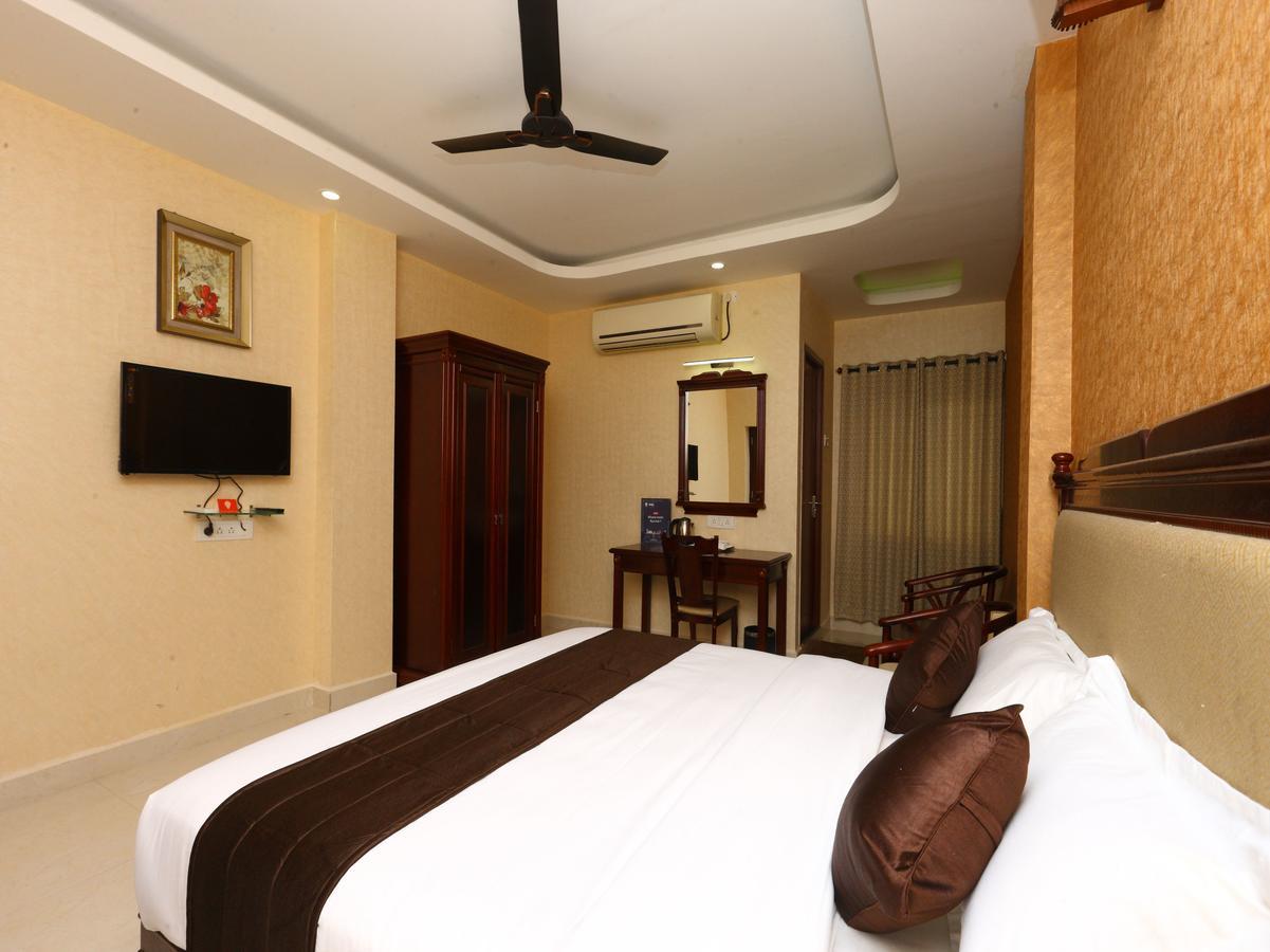 Hotel Oyo 10017 Rb Grand Residency Kanchipuram Exteriér fotografie