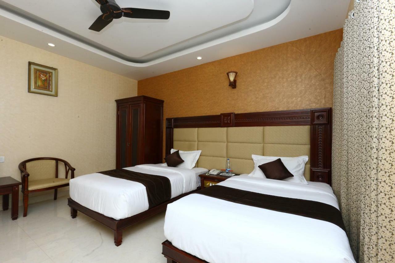 Hotel Oyo 10017 Rb Grand Residency Kanchipuram Exteriér fotografie